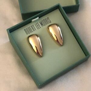 Robert Lee Morris Gold Tone Chunky Wedge Shaped Drop Earrings NWT & Box